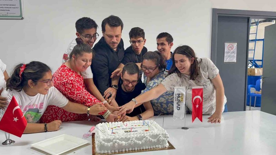 Genç Müsiad’dan Down Sendromlu Gençlere Özel Etkinlik