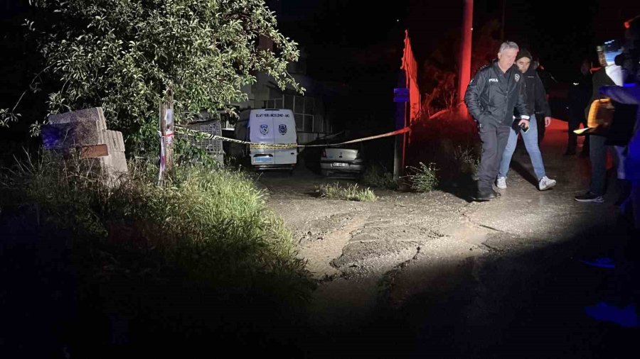 Konya’da Ev Yangınında Hayatını Kaybeden Yaşlı Çifte Veda