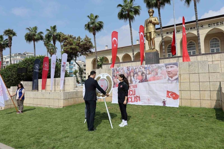Mersin’de Gençlik Haftası Kutlamaları Başladı