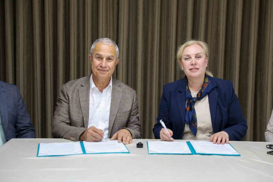 Alanya’da Gençlere Yönelik "yerel Demokrasi" Projesi Başladı