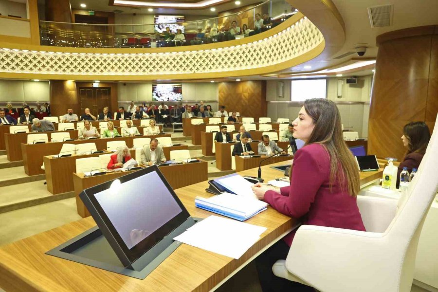 Antalya Büyükşehir’in 2024 Mali Yılı Kesin Hesapları Oy Birliğiyle Kabul Edildi