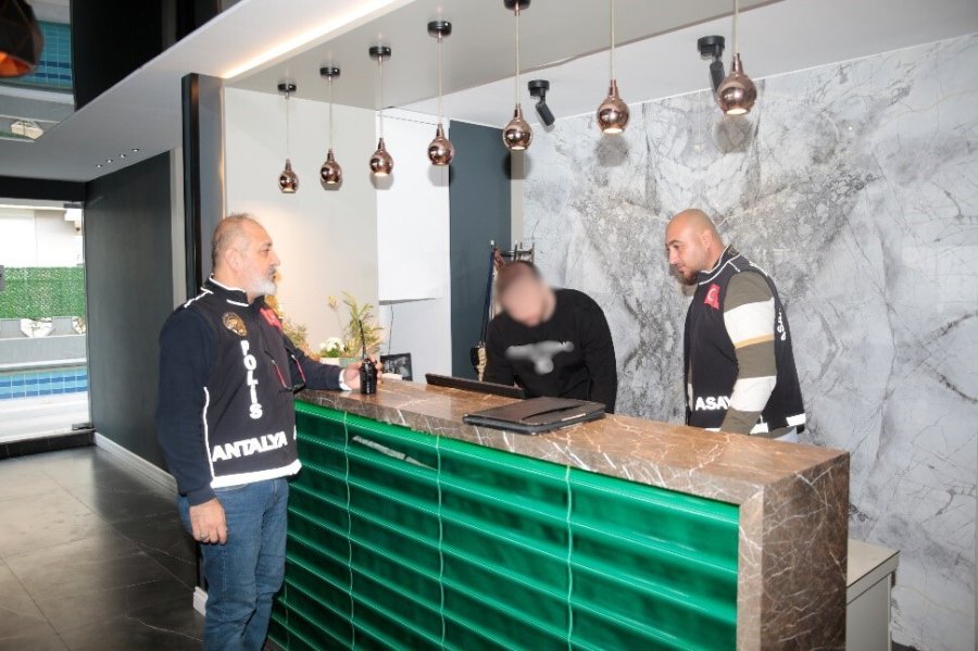 Antalya’da 2 Haftada 3 Bin 790 Kişi Yakalandı