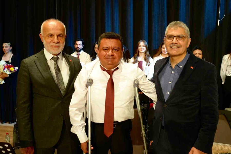 Niğde’de "engelsiz Nağmeler" Konseri Yoğun İlgi Gördü