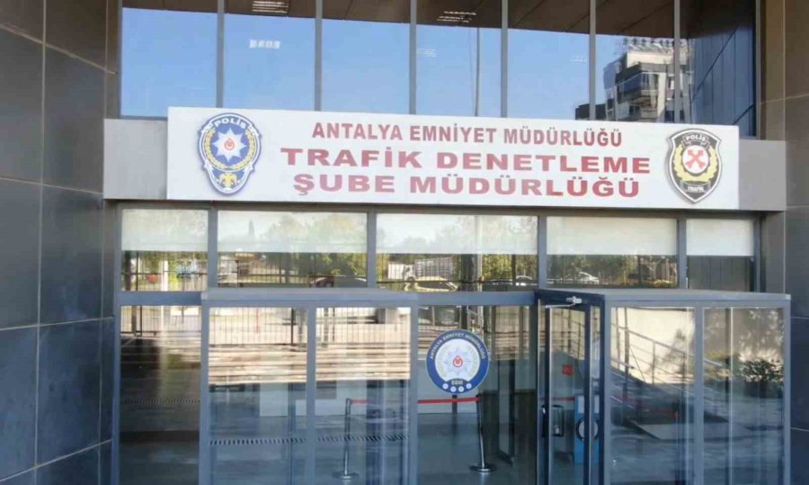 Motosikletiyle 280 Km Hız Yapıp Sosyal Medyada Paylaştı