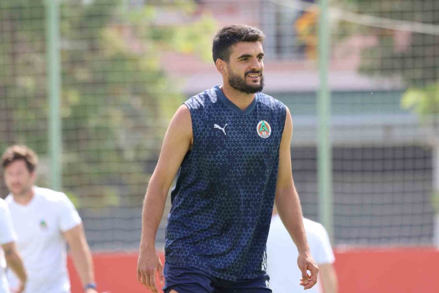 Alanyaspor, Beşiktaş Maçı Hazırlıklarını Tamamladı