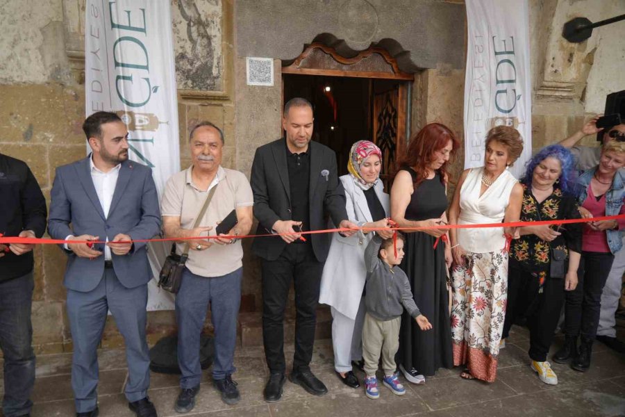 Niğde, 51 Ülkeden Sanatçının Eserlerinin Yer Aldığı Sergiye Ev Sahipliği Yaptı