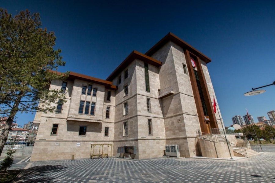 Niğde Valiliği’nden İzinsiz Yardım Toplamaya Karşı Uyarı