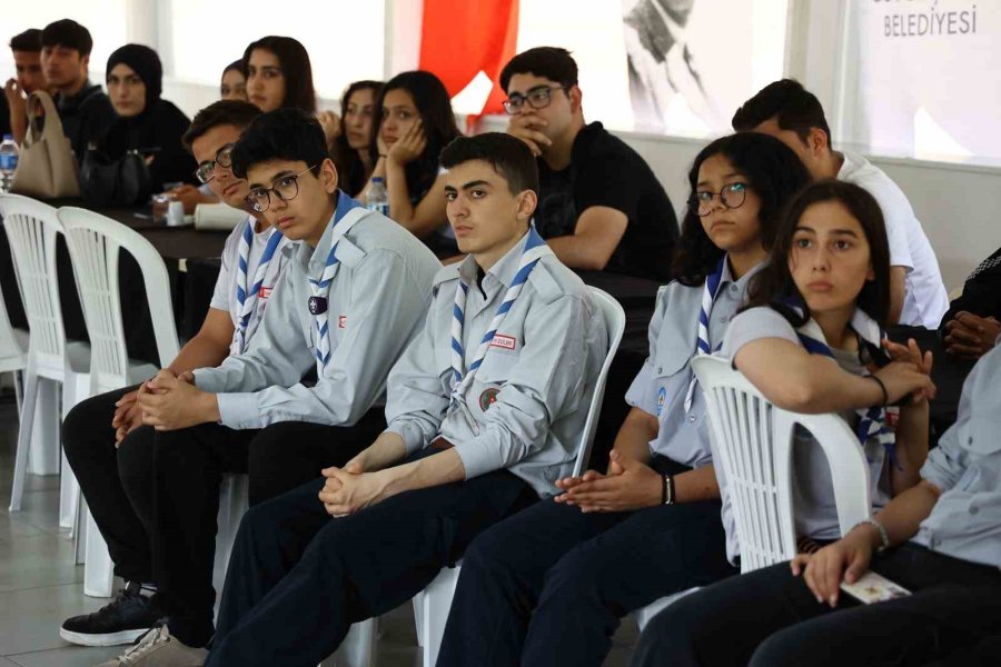 Antalya Büyükşehir Belediyesi "kapasite Geliştirme Kampı" Düzenlendi