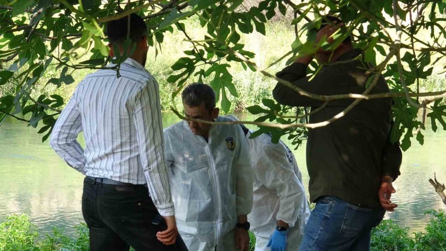 Düden Çayı’nda Erkek Cesedi Bulundu