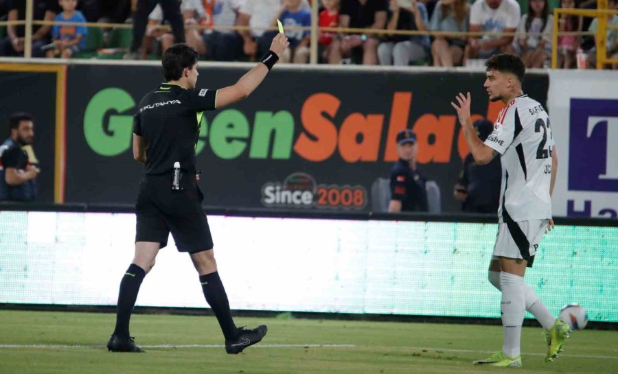 Trendyol Süper Lig: Alanyaspor: 1 - Beşiktaş: 1 (maç Sonucu)