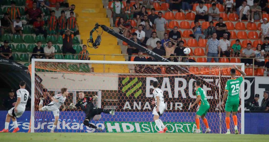 Trendyol Süper Lig: Alanyaspor: 1 - Beşiktaş: 1 (maç Sonucu)