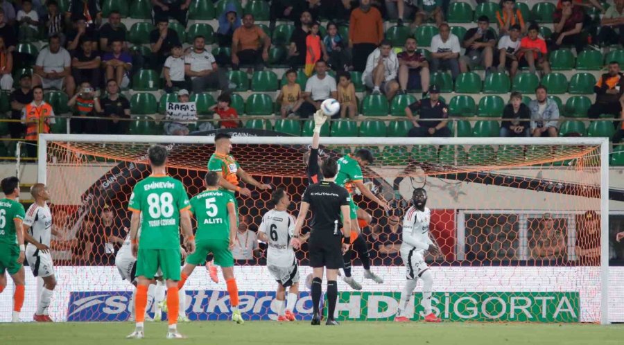 Trendyol Süper Lig: Alanyaspor: 1 - Beşiktaş: 1 (maç Sonucu)