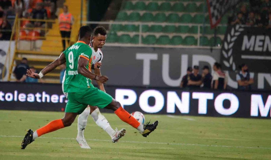 Trendyol Süper Lig: Alanyaspor: 1 - Beşiktaş: 1 (maç Sonucu)