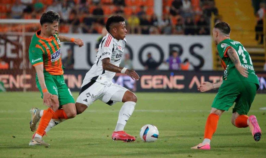 Trendyol Süper Lig: Alanyaspor: 1 - Beşiktaş: 1 (maç Sonucu)