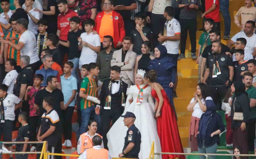 Trendyol Süper Lig: Alanyaspor: 1 - Beşiktaş:0 (ilk Yarı)