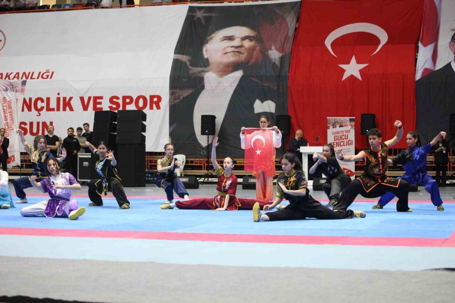 Konya’da 19 Mayıs Atatürk’ü Anma Gençlik Ve Spor Bayramı Kutlandı
