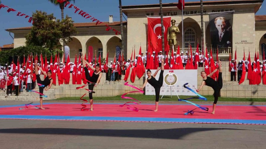 Mersin’de 19 Mayıs Coşkuyla Kutlandı