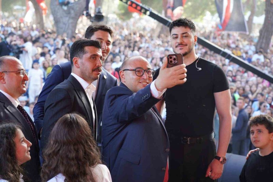 Binlerce Kişi Geldi: Geleneksel Türkmen Şöleni Coşkulu Geçti