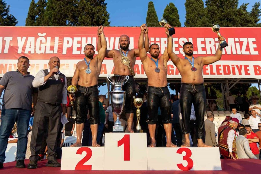 Manavgat’ta Başpehlivan Kemeri Orhan Okulu’nun