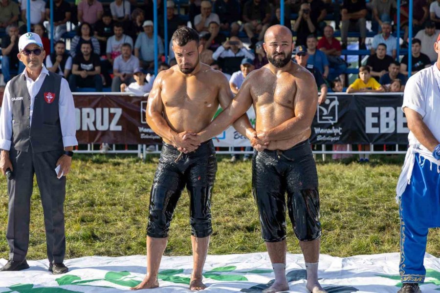 Manavgat’ta Başpehlivan Kemeri Orhan Okulu’nun