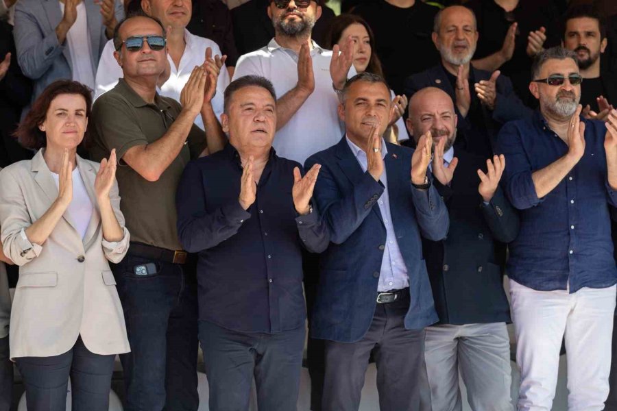 Manavgat’ta Başpehlivan Kemeri Orhan Okulu’nun