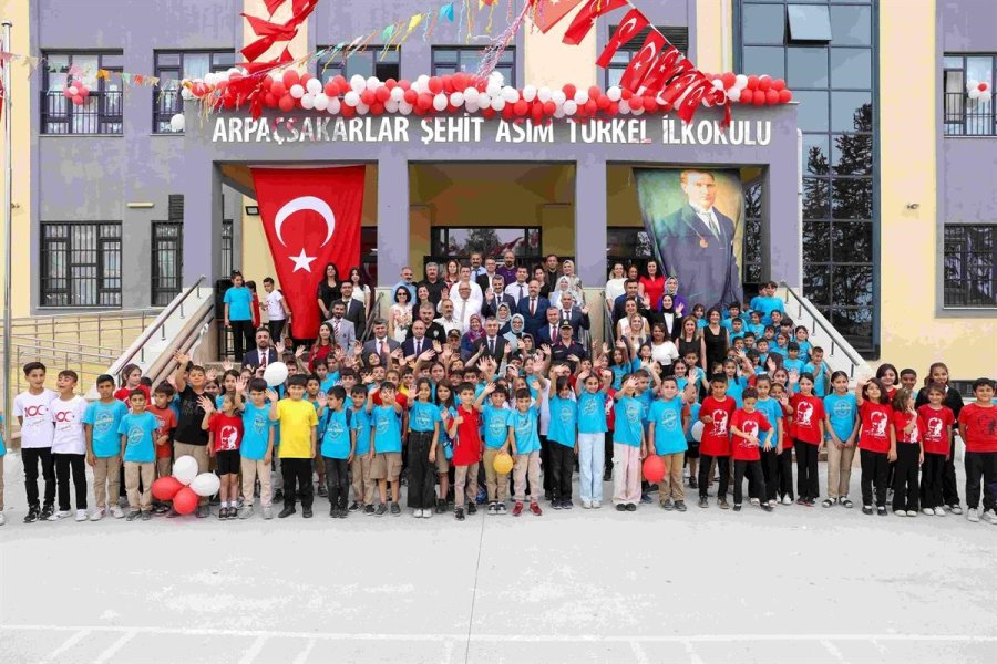 Vali Toros:" Bir Kahramanın Mirasına, Sadakatin İfadesidir"