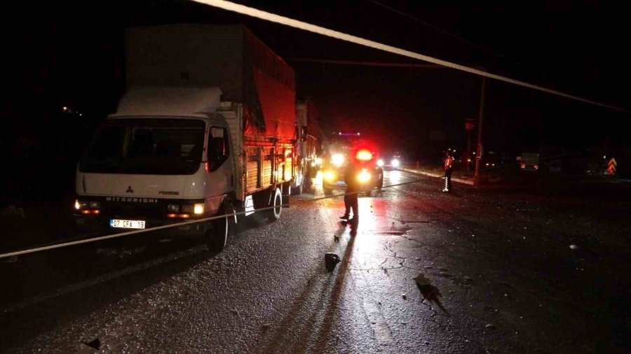 Otomobile Çarpıp ’kimseye Bir Şey Oldu Mu’ Diye Gözyaşı Dökmüştü, Alkollü Çıktı, Polise Mukavemetten Tutuklandı
