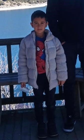 Antalya’da Otomobilin Çarptığı 7 Yaşındaki Çocuk Yaşam Mücadelesini Kaybetti