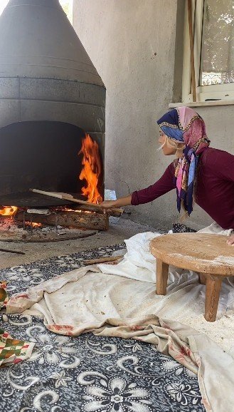 Türkiye’nin Gönüllü Turizm Elçisi: İsveçli Köylü Güzeli