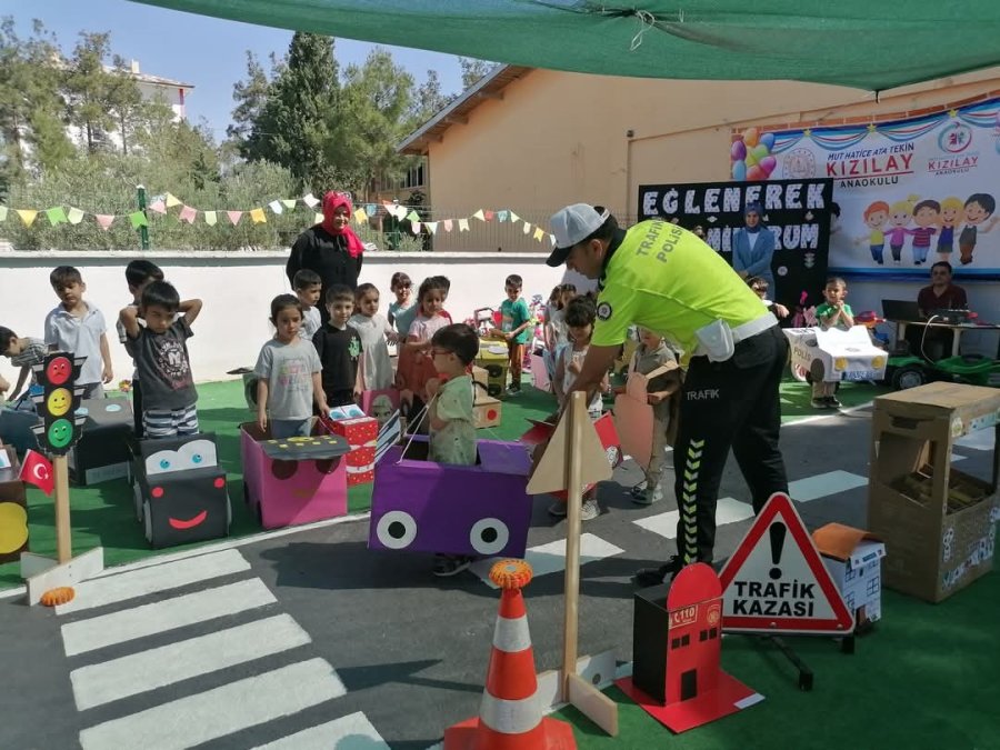 Mut’ta ’trafik Parkur Oyun Alanı’ Açıldı