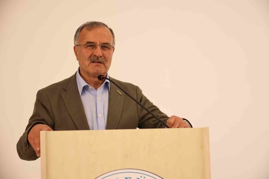 Kos’taki Yüksekokul İlk Mezunlarını Verdi