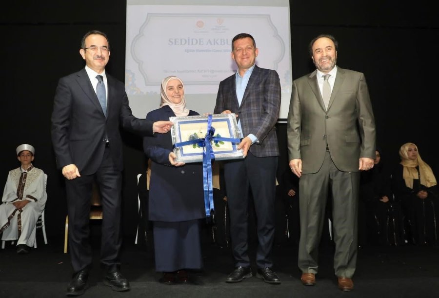 Alanya’da Hafızlık Merasimi Düzenlendi