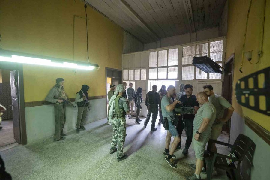 Mersin, Çekya Yapımı Dizinin Çekimlerine Ev Sahipliği Yapıyor