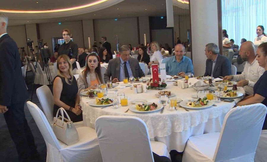 Türkiye Dünyanın En Çok Takip Edilen Turizm Ülkesi Oldu