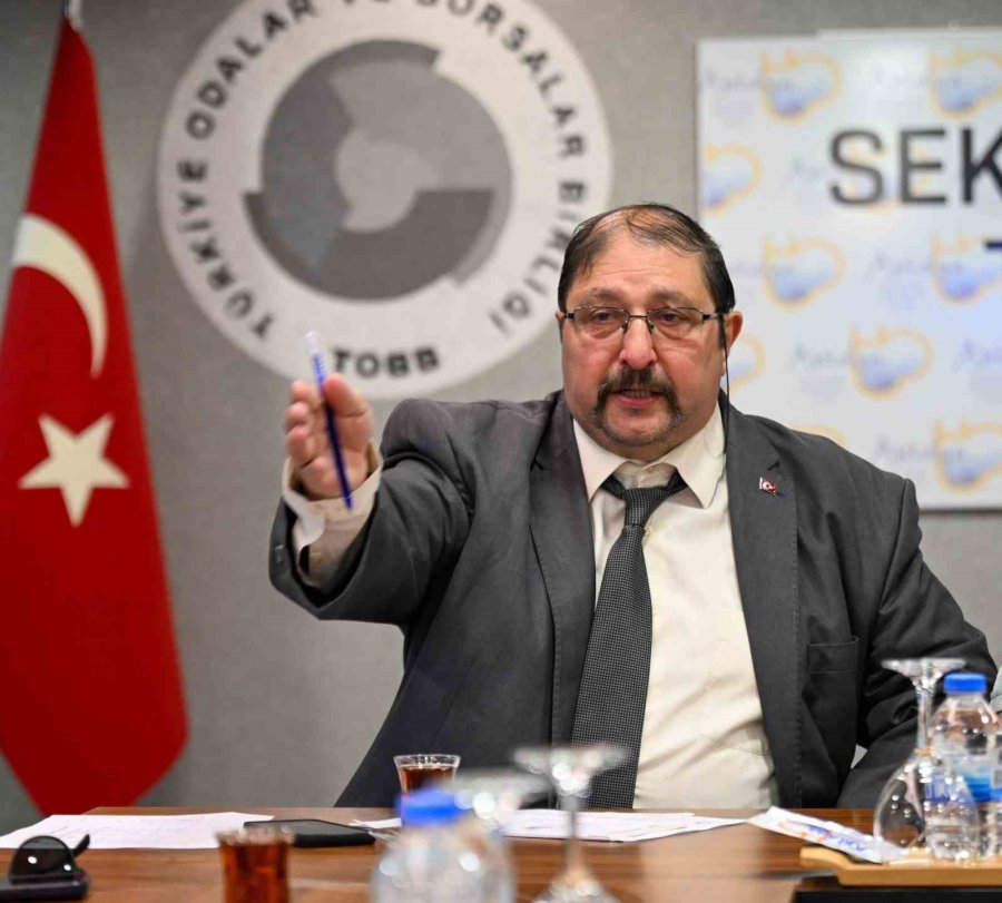 Türkiye Kasaplar Besiciler Et Ve Et Ürünleri Federasyonu Başkanı Yardımcı: "insanlar Zincir Marketler, Avm’lerin Kilo İle Et Gibi Sattıklarını Kurban Diye Alıyor. Bu Kurban Değildir"