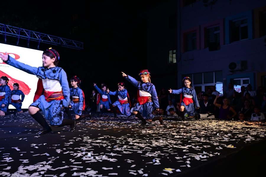 Konyaaltı İlkokulu’ndan Kültür Dolu Şenlik