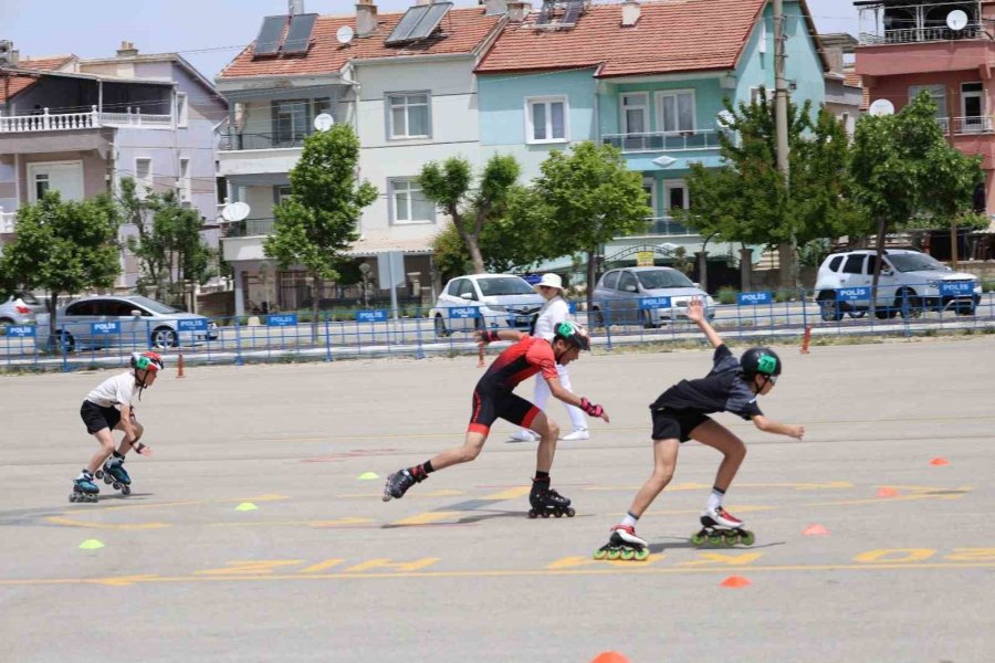 Karaman’da Tekerlekli Paten Heyecanı Başladı