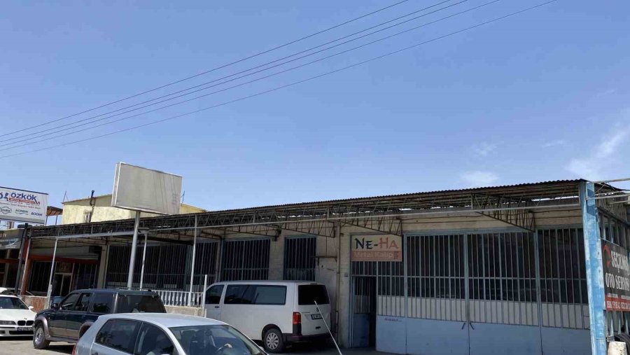 Mobil Vinç Bu Sefer İnsan Taşıdı