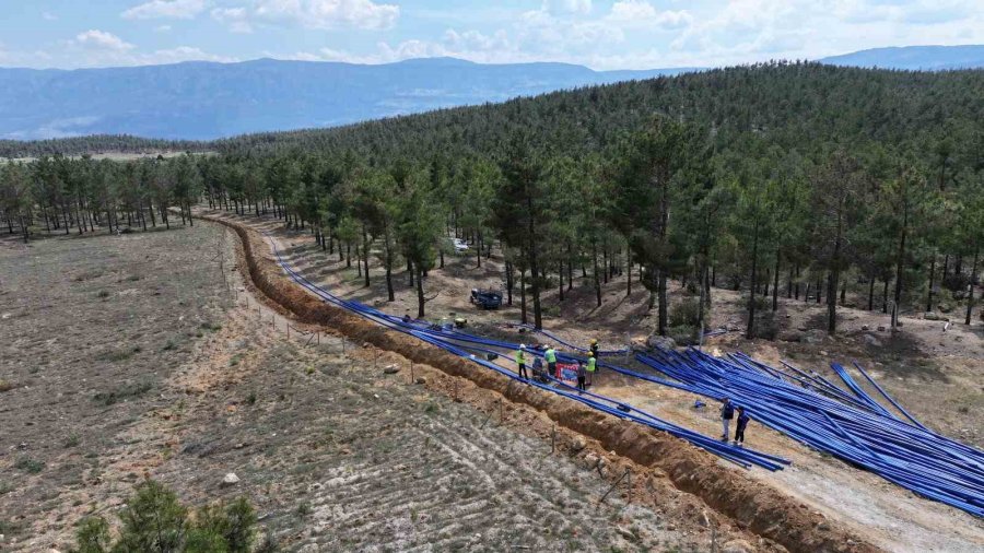 Meski’den Su Sıkıntısı Çeken Köye Kalıcı Çözüm