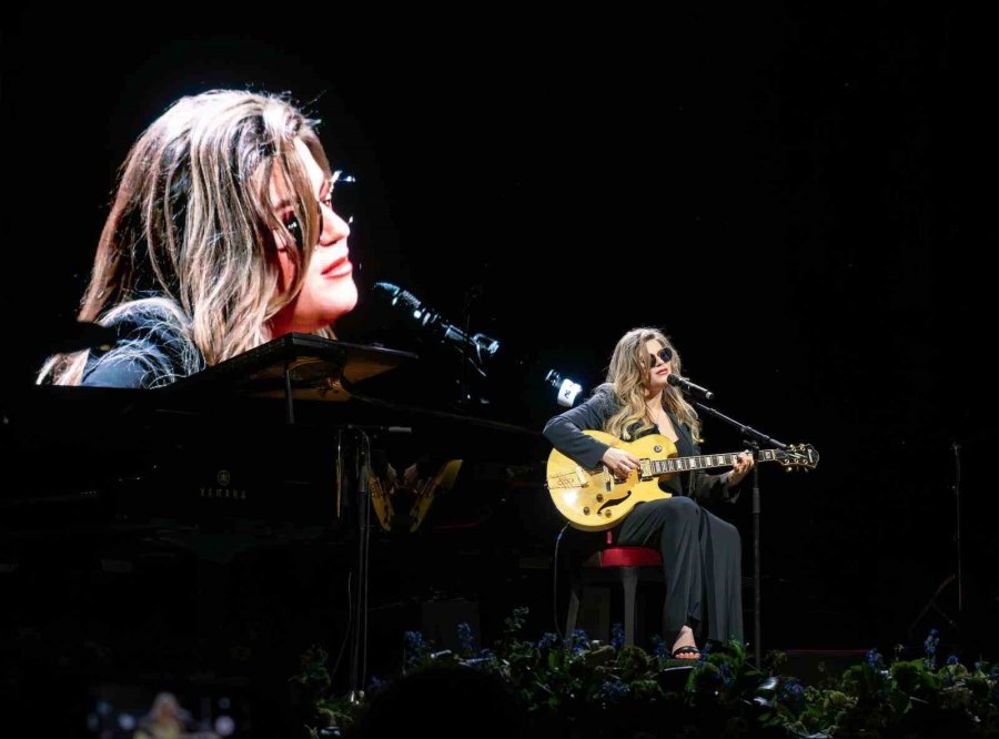Anne Olmaya Hazırlanan Melody Gardot Antalyalı Müzikseverlerle Buluştu