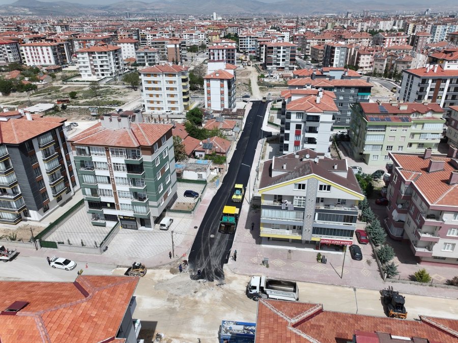 Konya’da Erenler Ve Mengene Mahallelerine Sıcak Asfalt