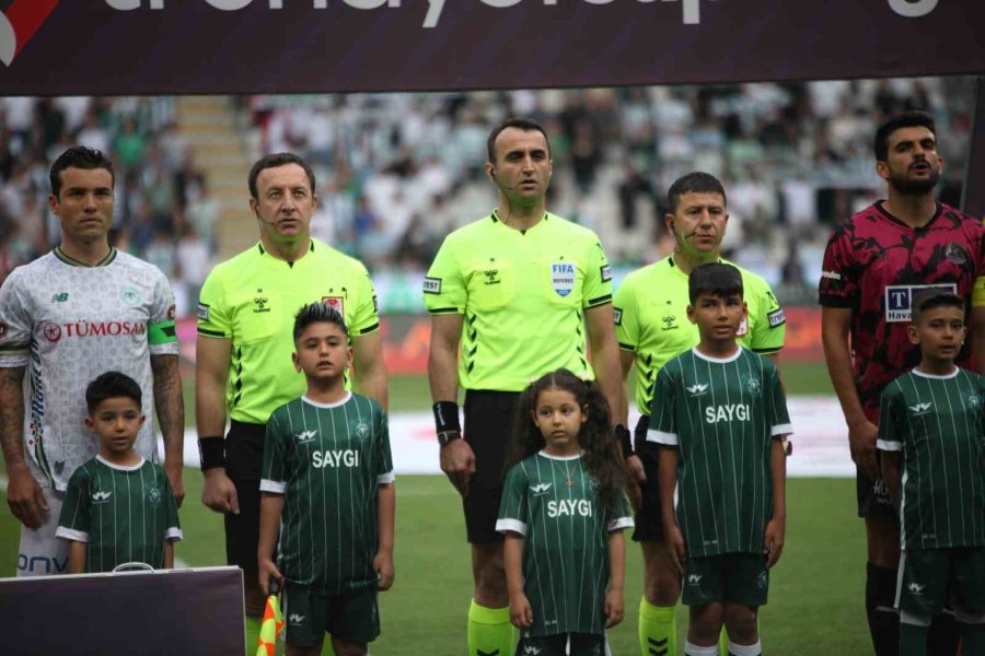 Trendyol Süper Lig: Konyaspor: 0 - Alanyaspor: 2 (ilk Yarı)