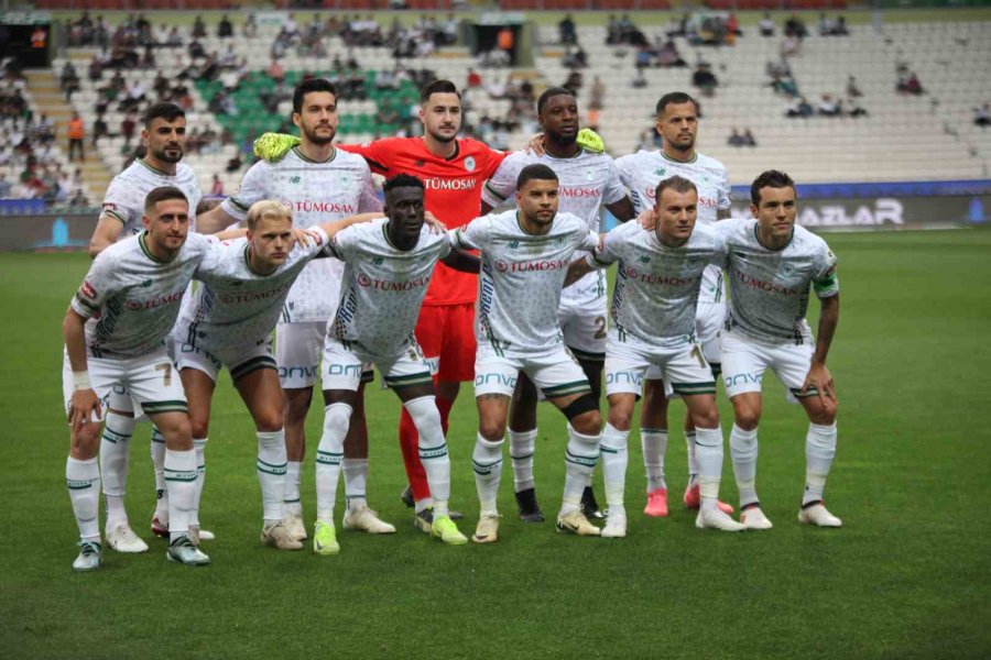 Trendyol Süper Lig: Konyaspor: 0 - Alanyaspor: 2 (ilk Yarı)