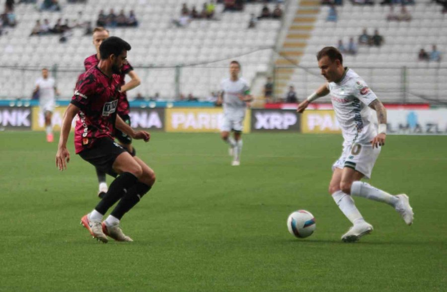 Trendyol Süper Lig: Konyaspor: 0 - Alanyaspor: 2 (ilk Yarı)