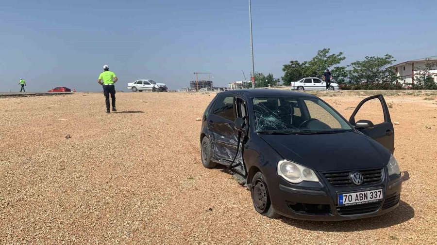 Karaman’da Trafik Kazası: 2 Yaralı