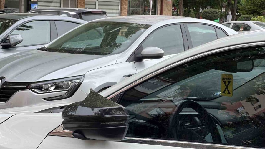 İkinci El Araç Piyasasında Hem Bayram Hem Yaz Hareketliliği