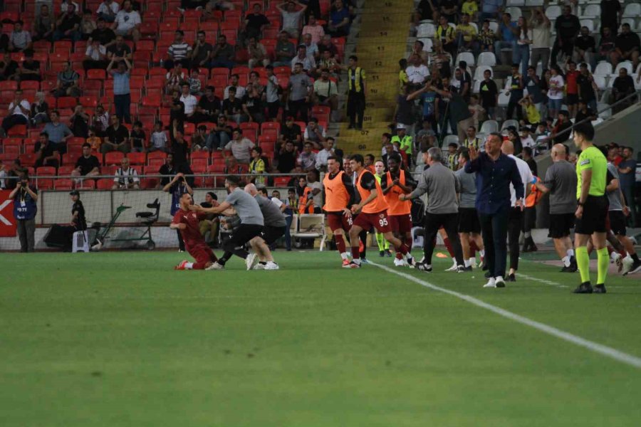 Trendyol Süper Lig: Atakaş Hatayspor: 4 - Fenerbahçe: 2 (maç Sonucu)