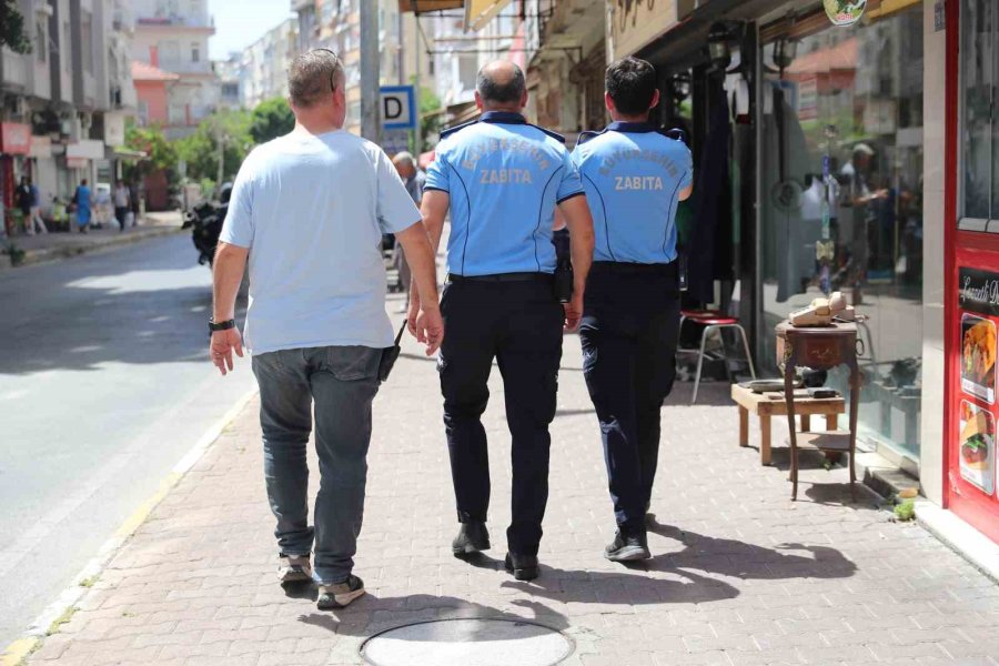 Büyükşehir’den Kaldırım İşgallerine Denetim