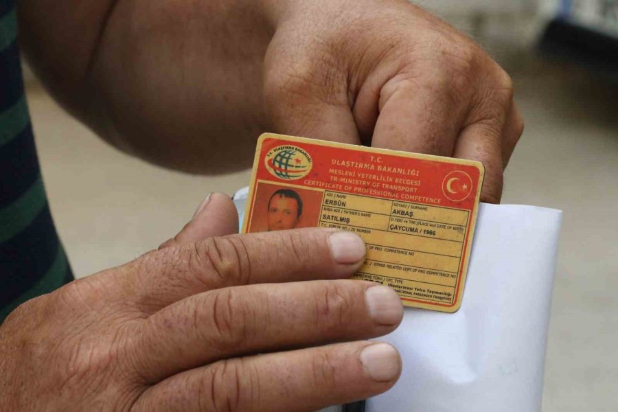 59 Yıl 5 Farklı İsimle Yaşadı, 33 Yıl Öncesine Ait Belge Davanın Seyrini Değiştirdi