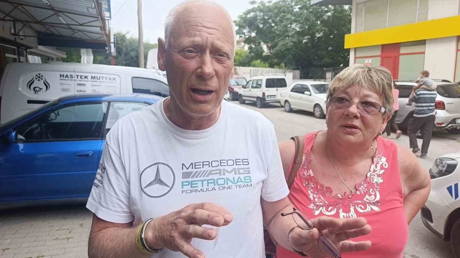 Kapkaça Uğrayan Alman Turist, Manavgat Sokaklarında Hırsız Kovaladı